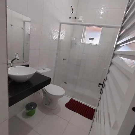 Apartamento 02 - Toninhas-2